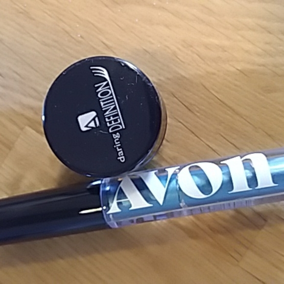 Avon Other - New Avon Eye Bundle of Shadow and Liner